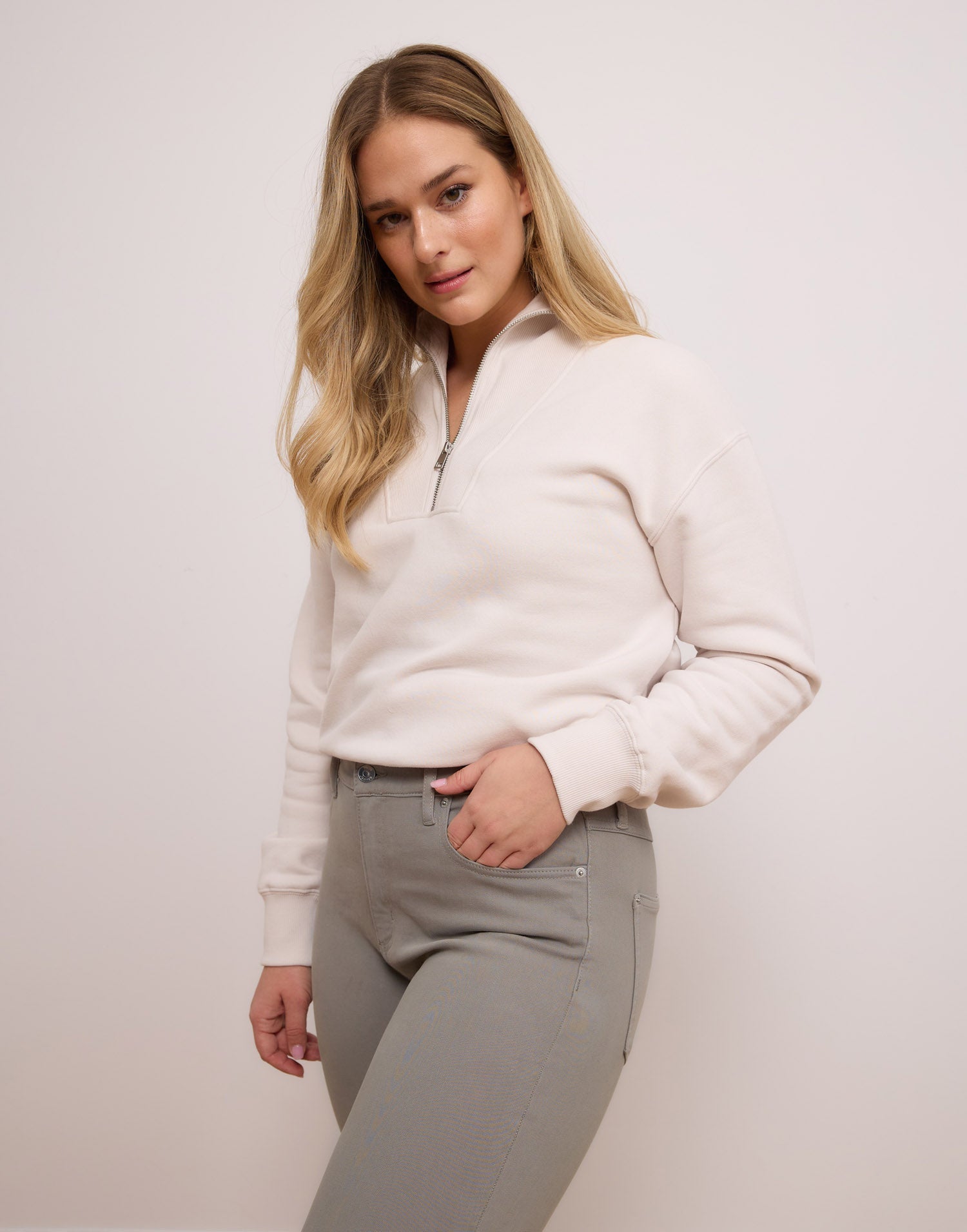 jean coupe etroit gris-vert