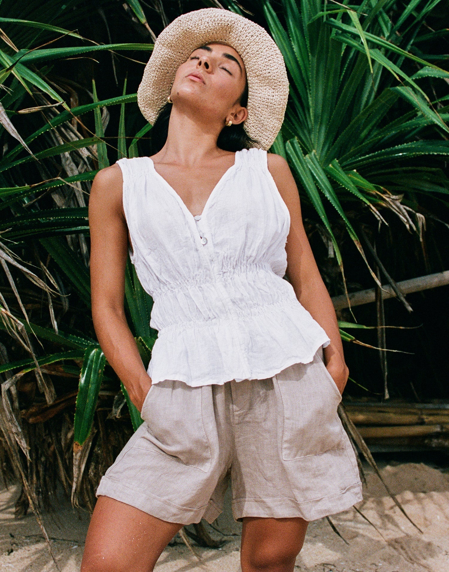 WILLA SHORT EN LIN DÉCONTRACTÉ / SAND DUNE